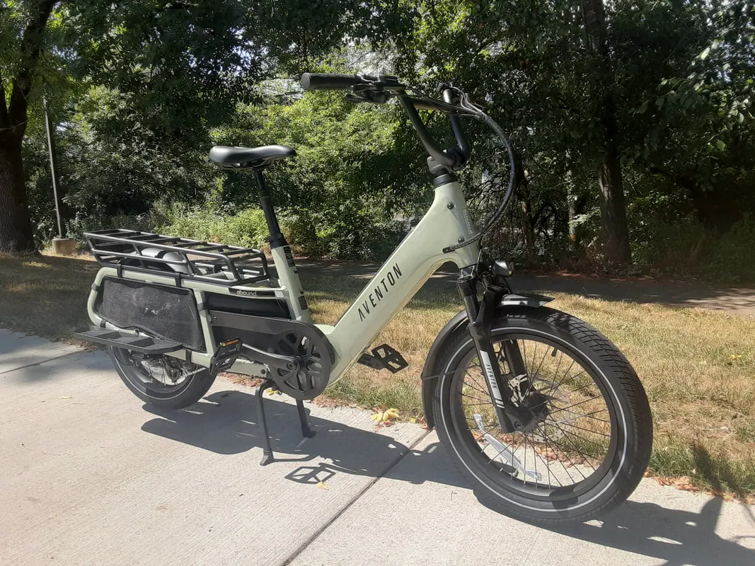 Aventon Abound LR cargo e-bike with a long rear rack